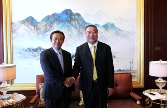 王小康董事长,陈津恩书记出席收购百宏实业控股有限公司股权交割仪式